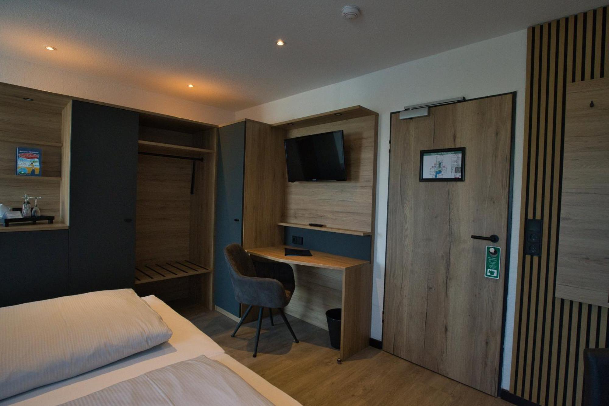 Meerzeit Strandhotel Нойхарлингерзийл Екстериор снимка